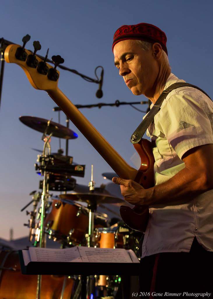 Donnie on bass Mederi Benefit 82016 copy