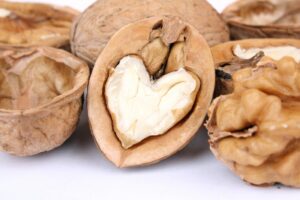 walnuts heart